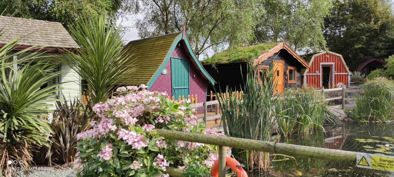 Seaways Glamping, Redwood Leilighet Driffield Eksteriør bilde