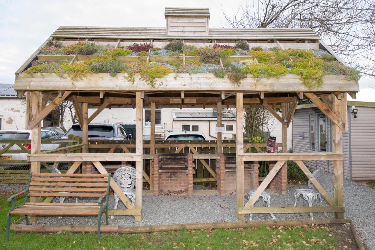 Seaways Glamping, Redwood Leilighet Driffield Eksteriør bilde